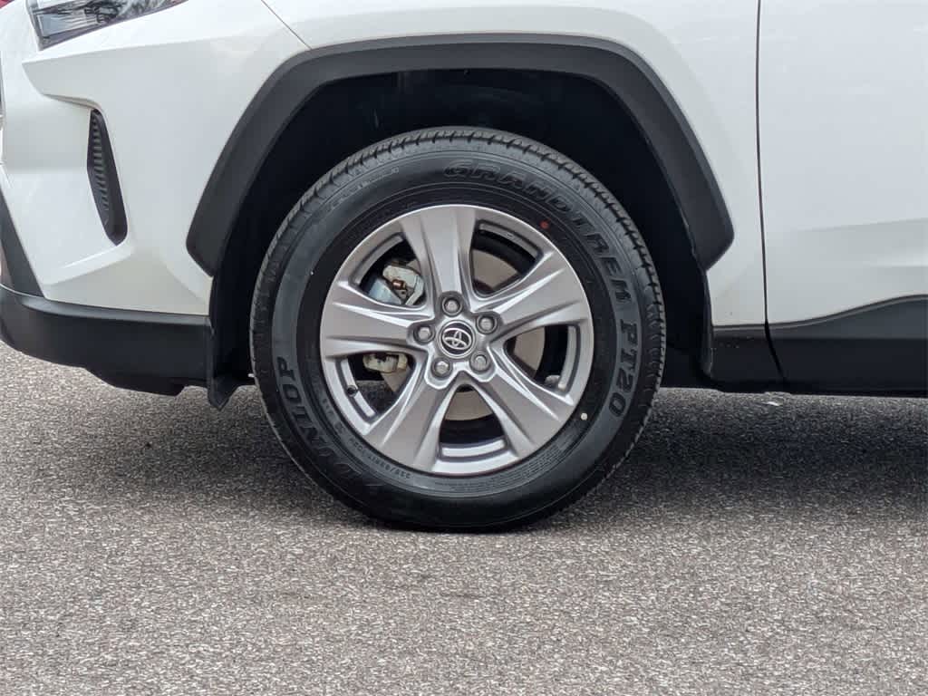 Thumbnail: 2025 Toyota RAV4 - 10