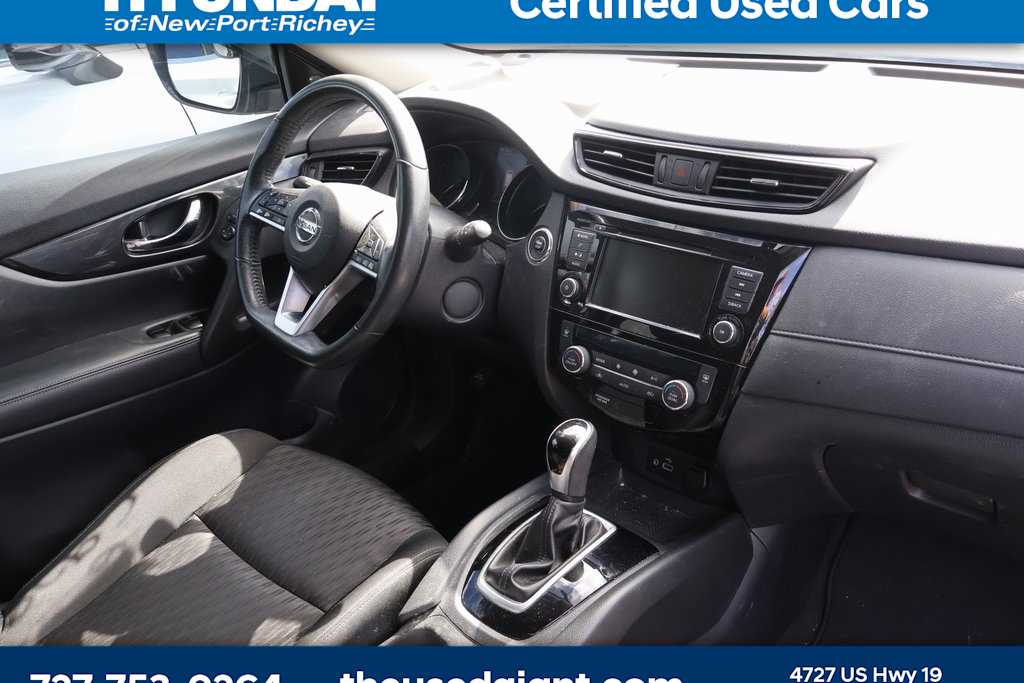2018 Nissan Rogue SV 7