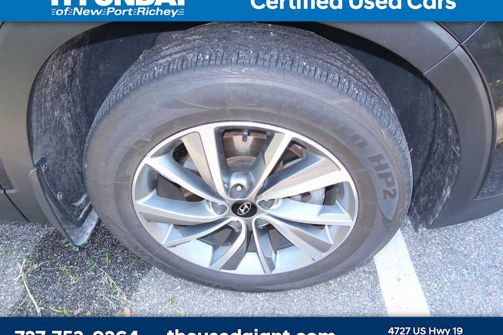 Thumbnail: 2020 Hyundai Santa Fe - 5