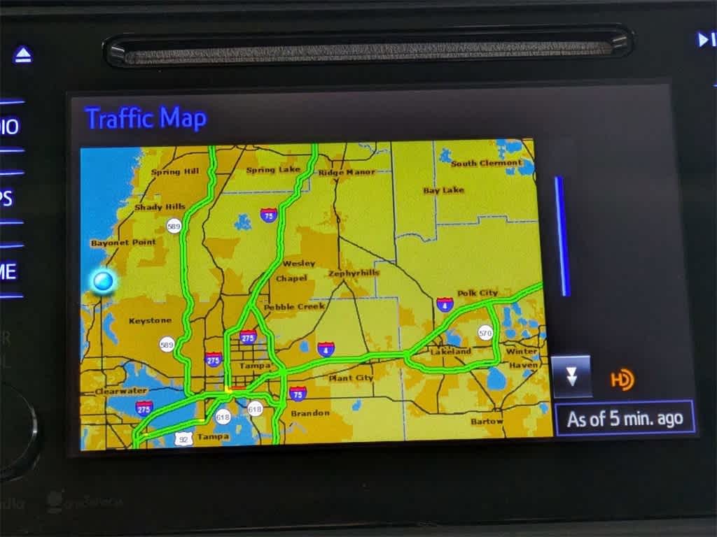 Thumbnail: 2015 Toyota Sienna - 29