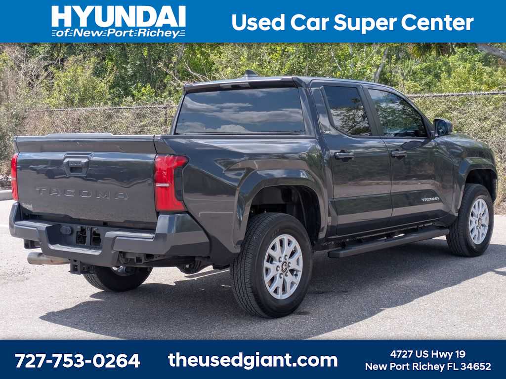Thumbnail: 2024 Toyota Tacoma - 5