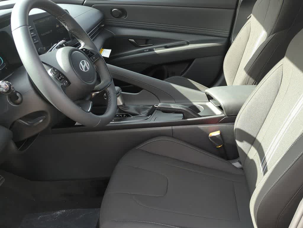 Thumbnail: 2026 Hyundai Elantra - 16