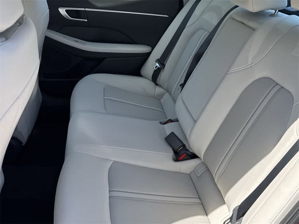 2025 Hyundai Sonata SEL 18
