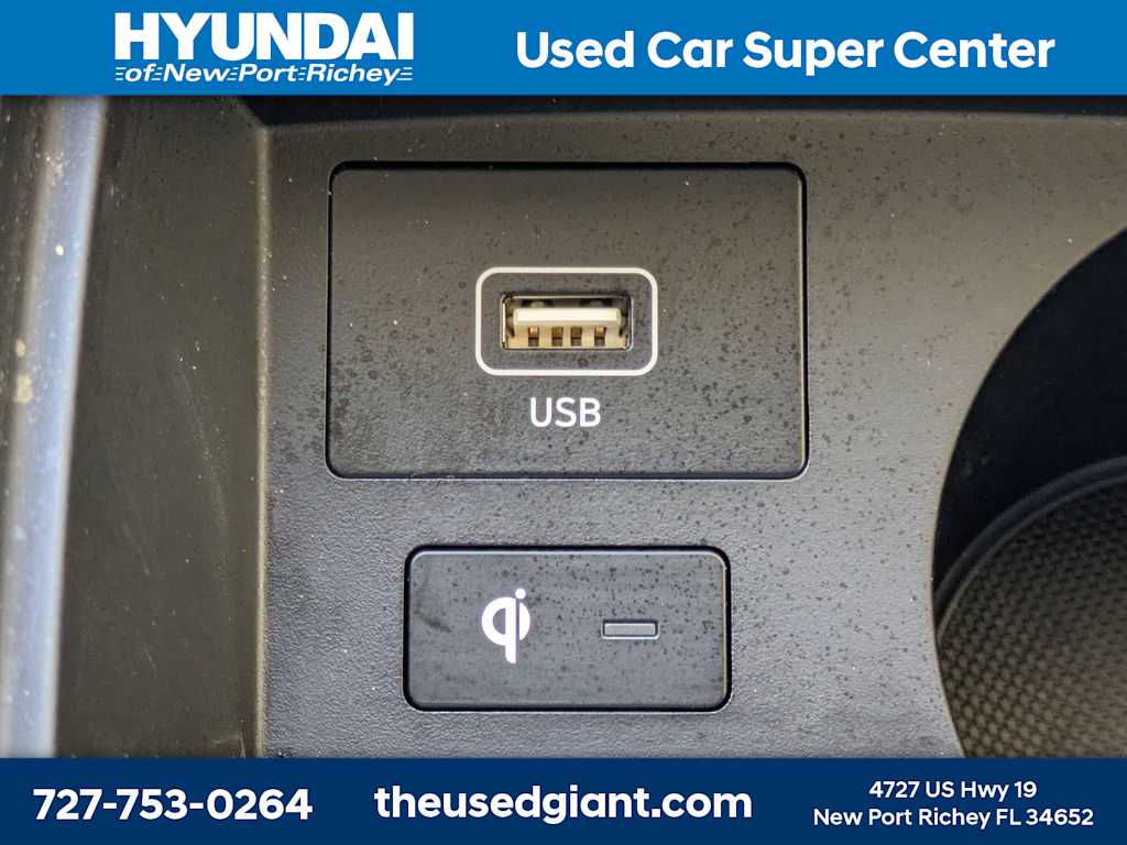 Thumbnail: 2023 Hyundai Santa Fe - 33