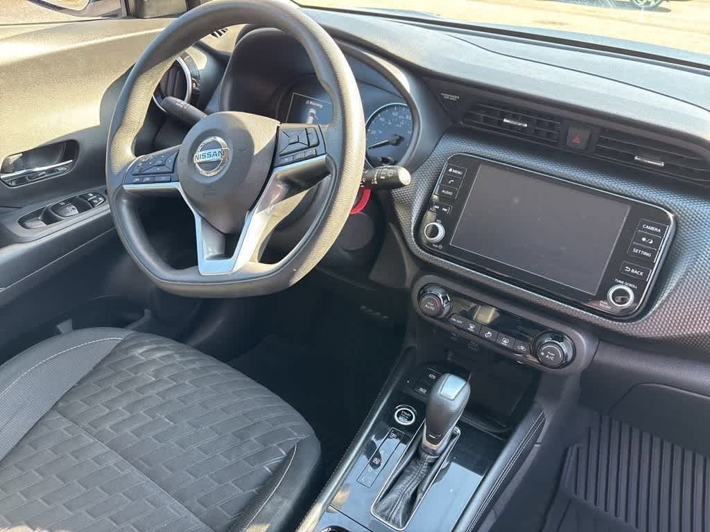 Thumbnail: 2021 Nissan Kicks - 7