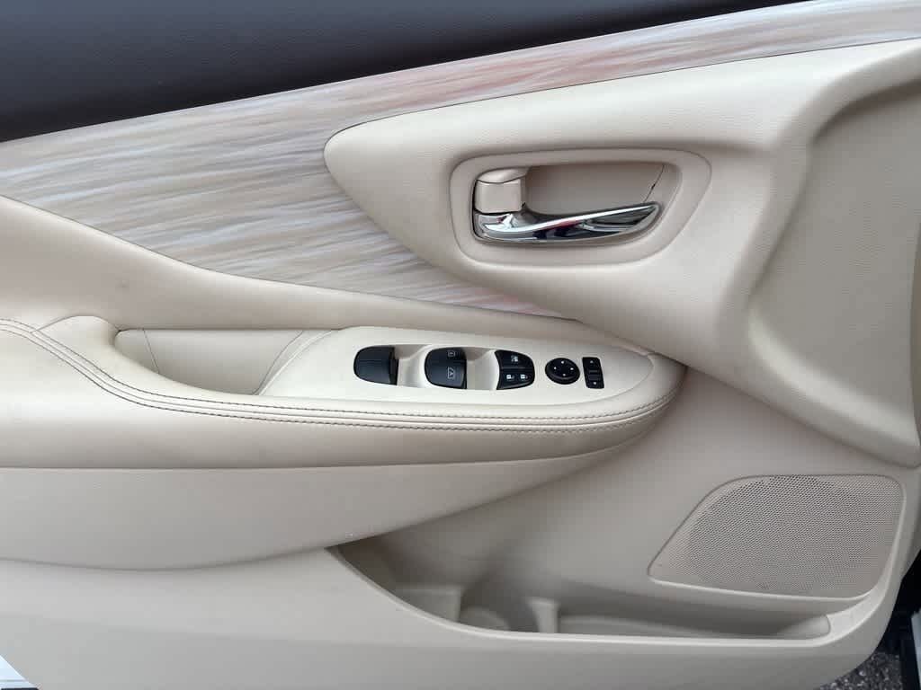 Thumbnail: 2017 Nissan Murano - 8