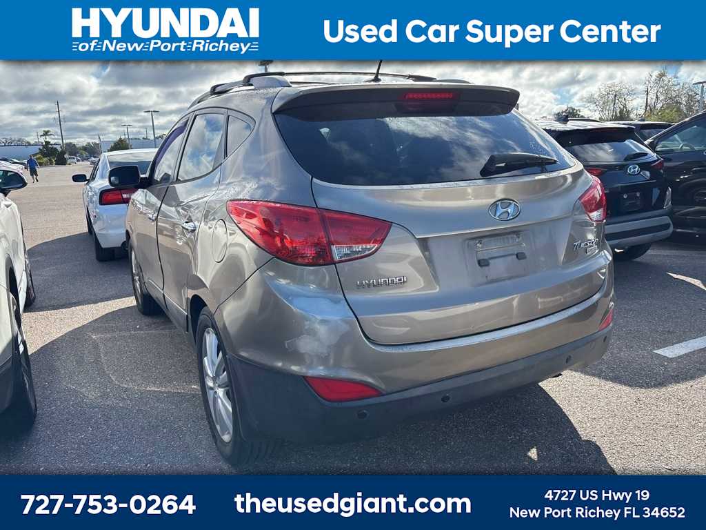 Thumbnail: 2011 Hyundai Tucson - 2