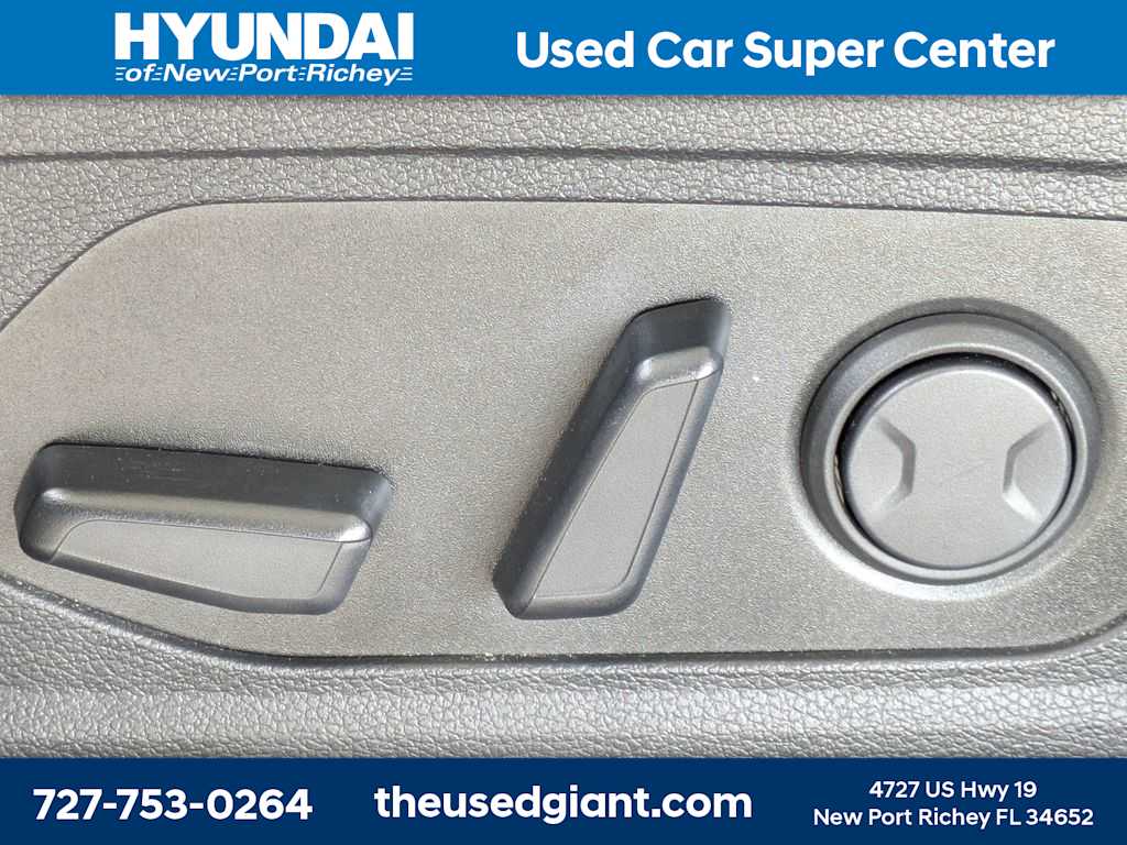 Thumbnail: 2023 Hyundai Sonata - 21