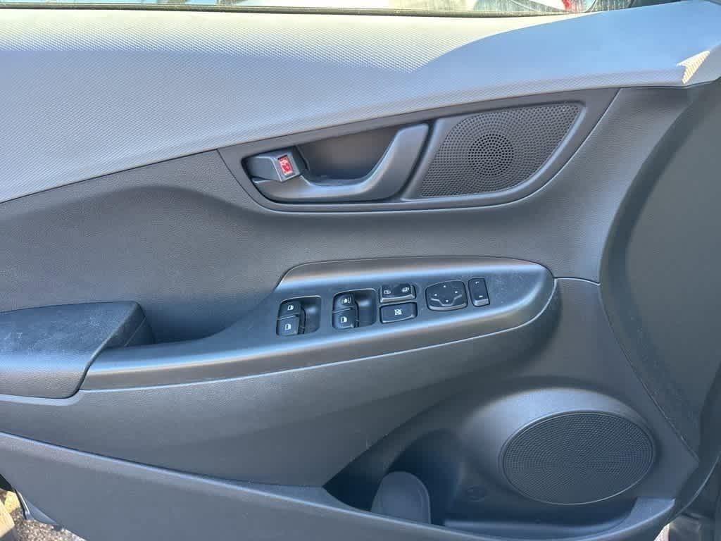 Thumbnail: 2020 Hyundai Kona - 9