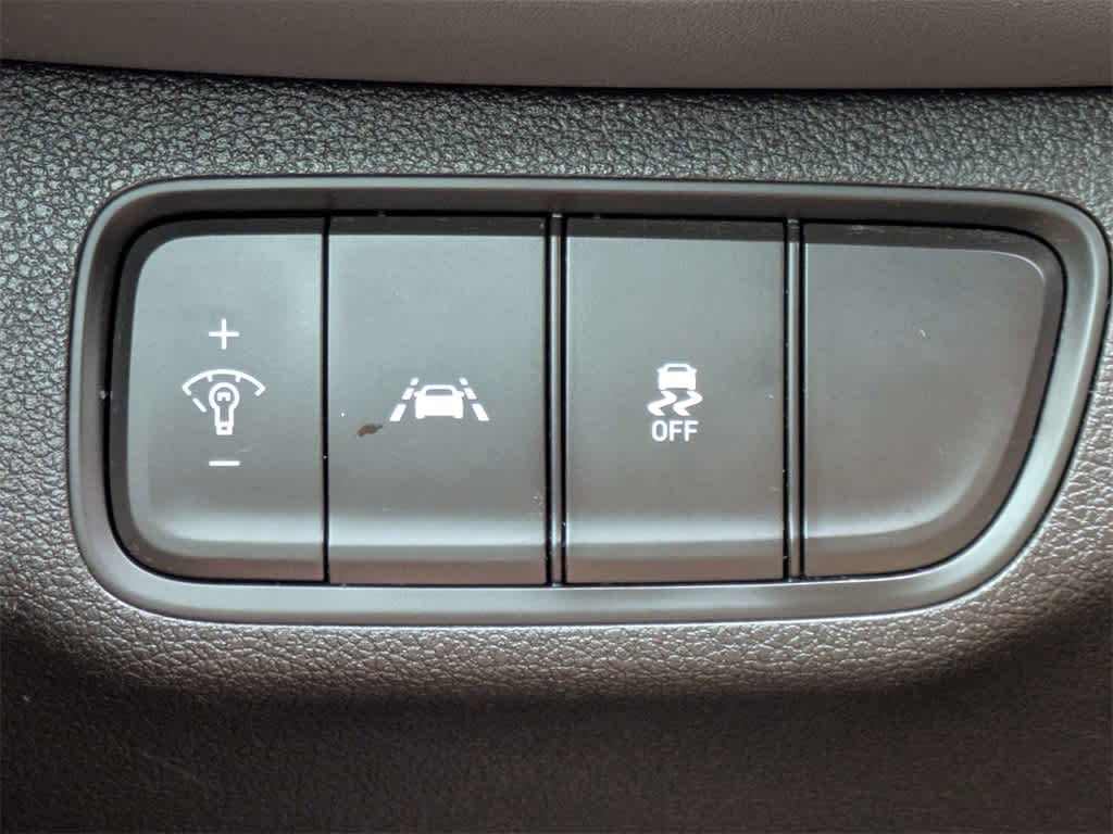 Thumbnail: 2020 Hyundai Santa Fe - 25