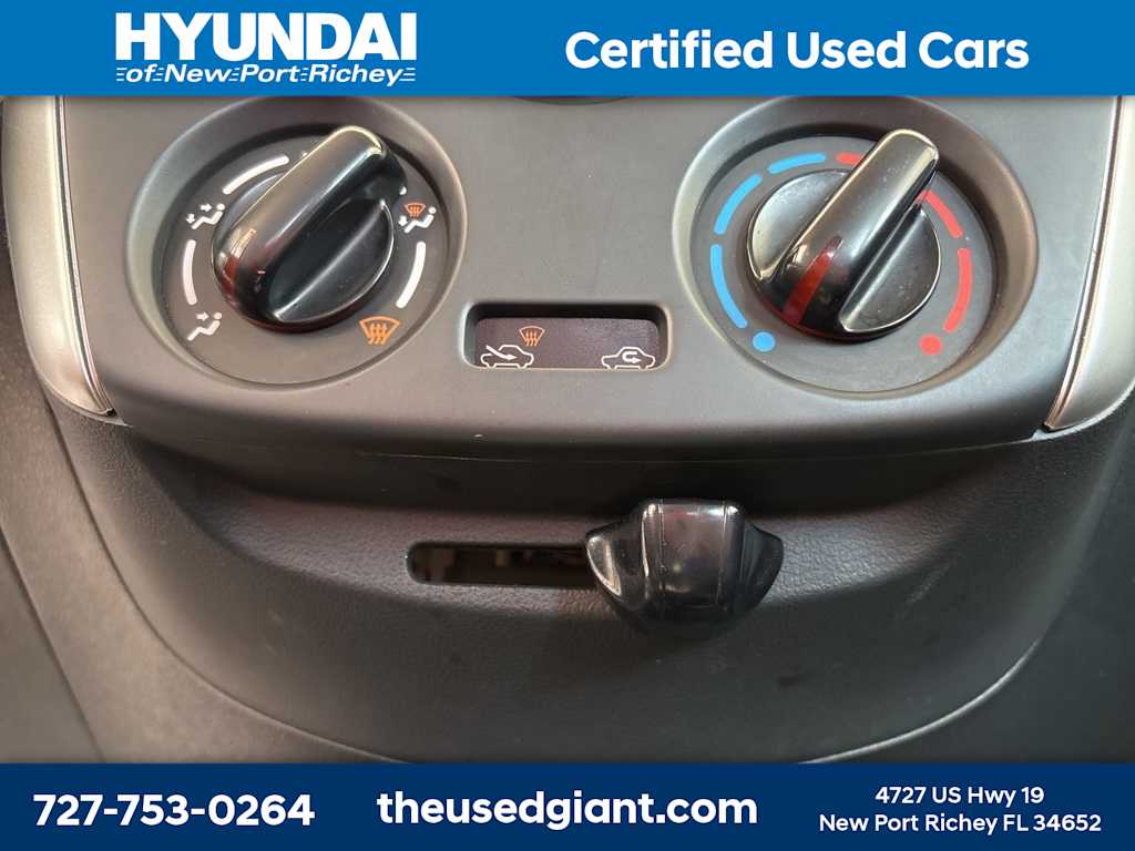 Thumbnail: 2018 Nissan Versa - 26