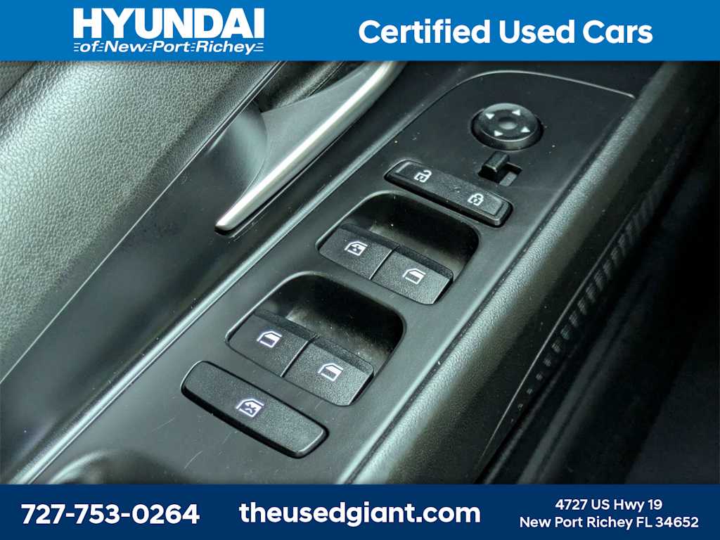 Thumbnail: 2023 Hyundai Elantra - 30