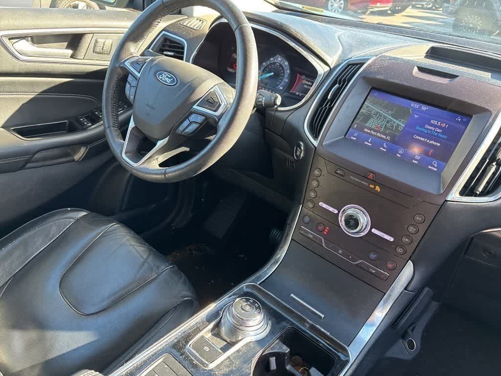 Thumbnail: 2020 Ford Edge - 7