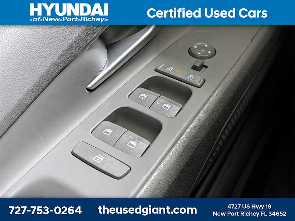 Thumbnail: 2024 Hyundai Elantra - 24