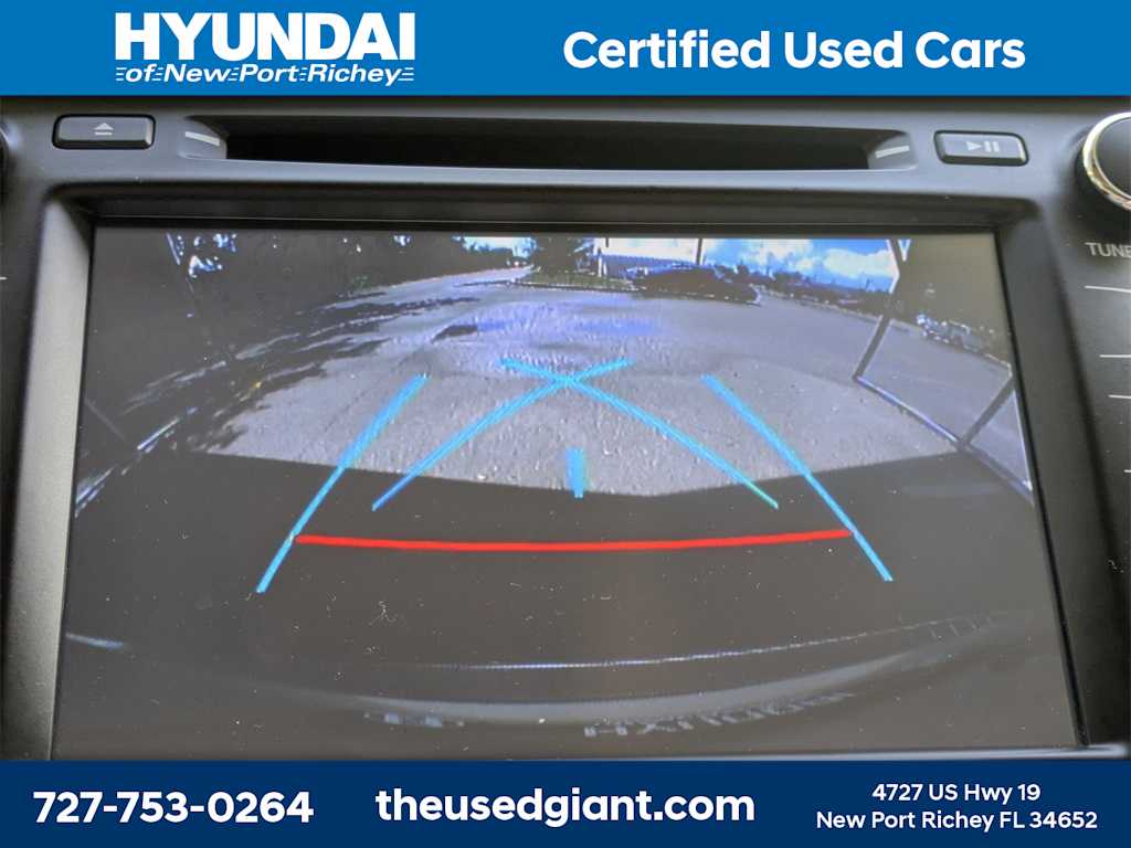 Thumbnail: 2016 Toyota Highlander - 28