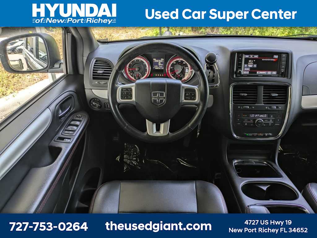 Thumbnail: 2017 Dodge Grand Caravan - 25