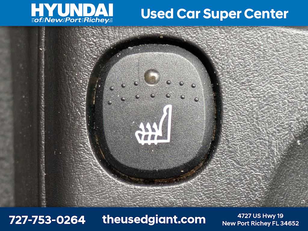 Thumbnail: 2007 Ford Focus - 22