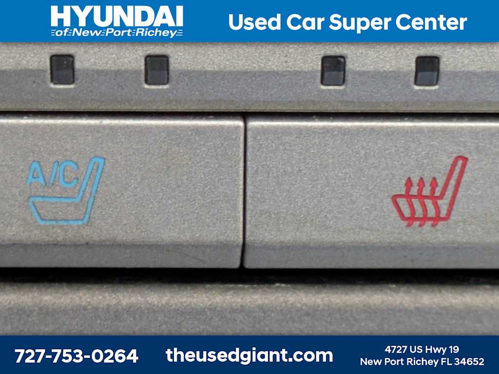 Thumbnail: 2009 Lincoln MKZ - 22