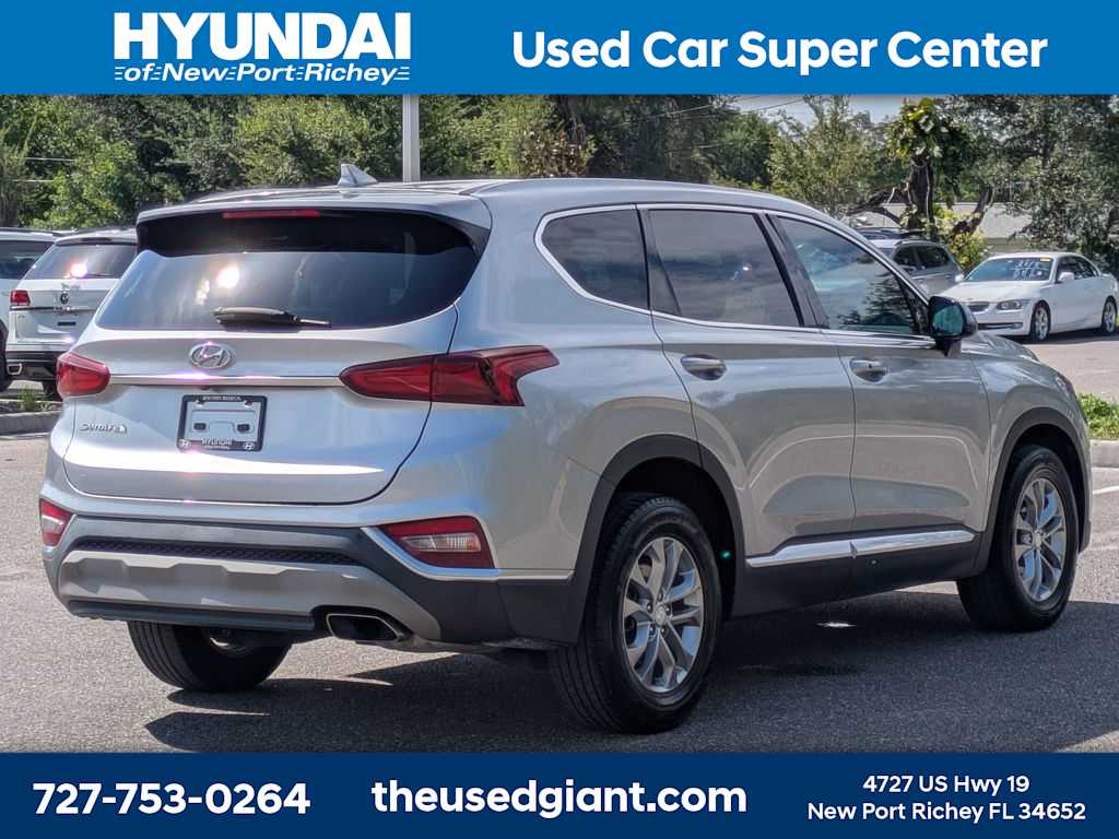 Thumbnail: 2020 Hyundai Santa Fe - 5
