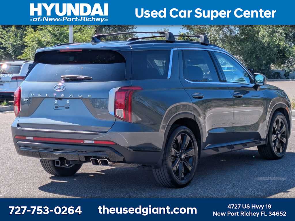 Thumbnail: 2023 Hyundai Palisade - 5