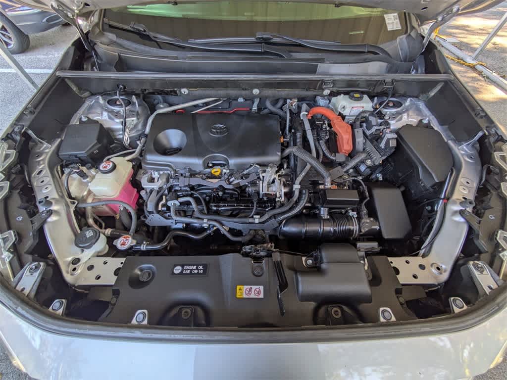 Thumbnail: 2019 Toyota RAV4 - 16