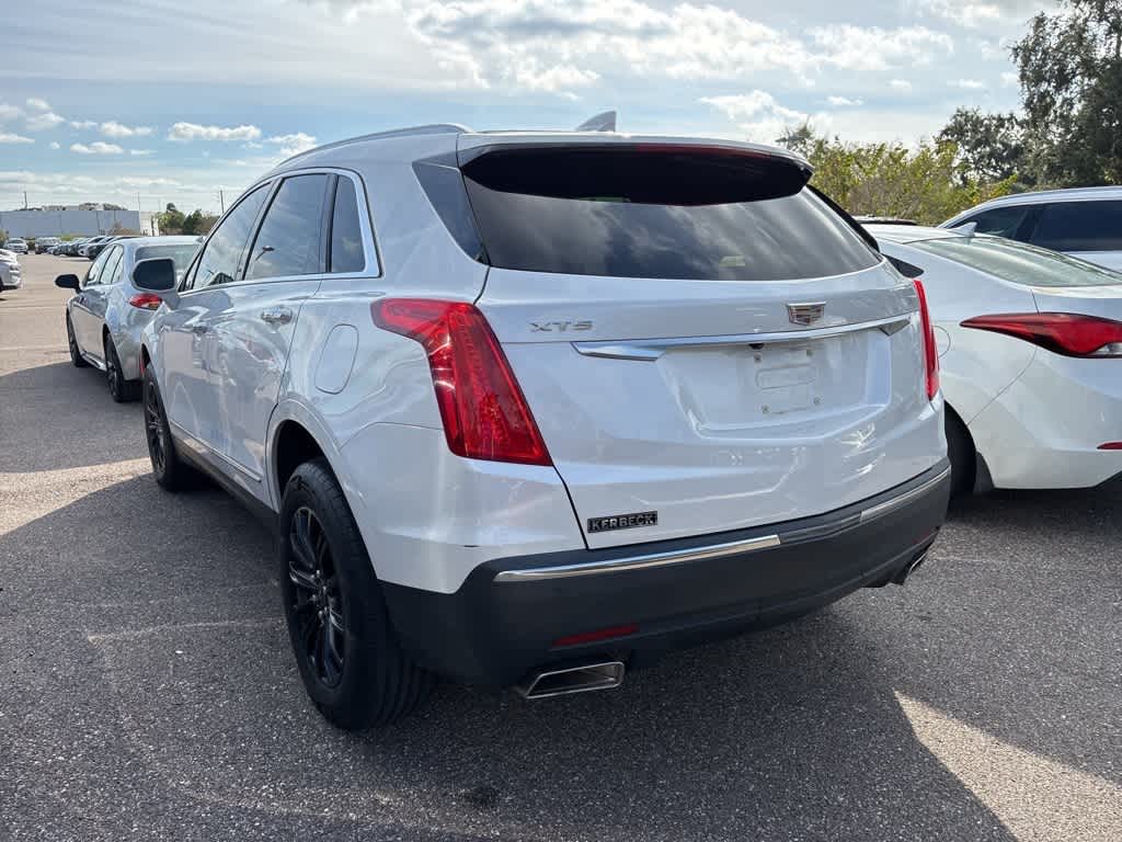 Thumbnail: 2019 Cadillac XT5 - 2