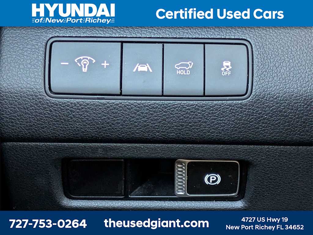 Thumbnail: 2023 Hyundai Santa Fe - 31