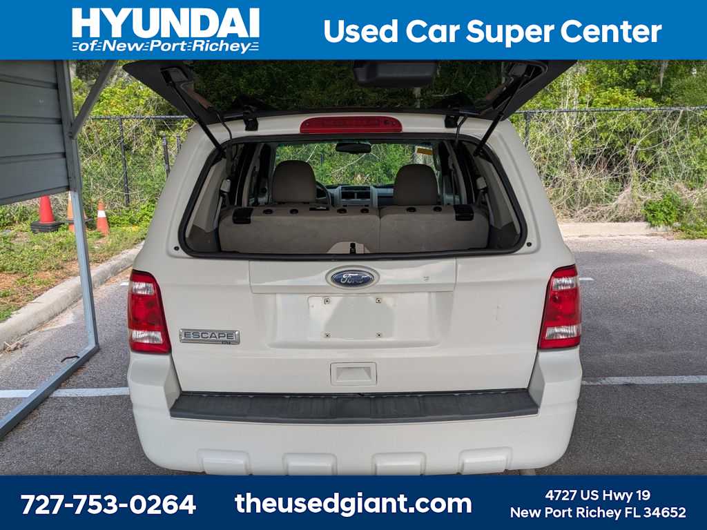 Thumbnail: 2012 Ford Escape - 12