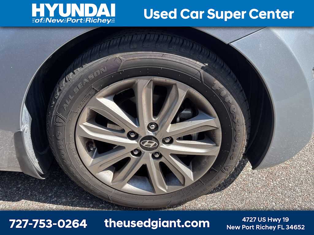 Thumbnail: 2016 Hyundai Elantra - 5