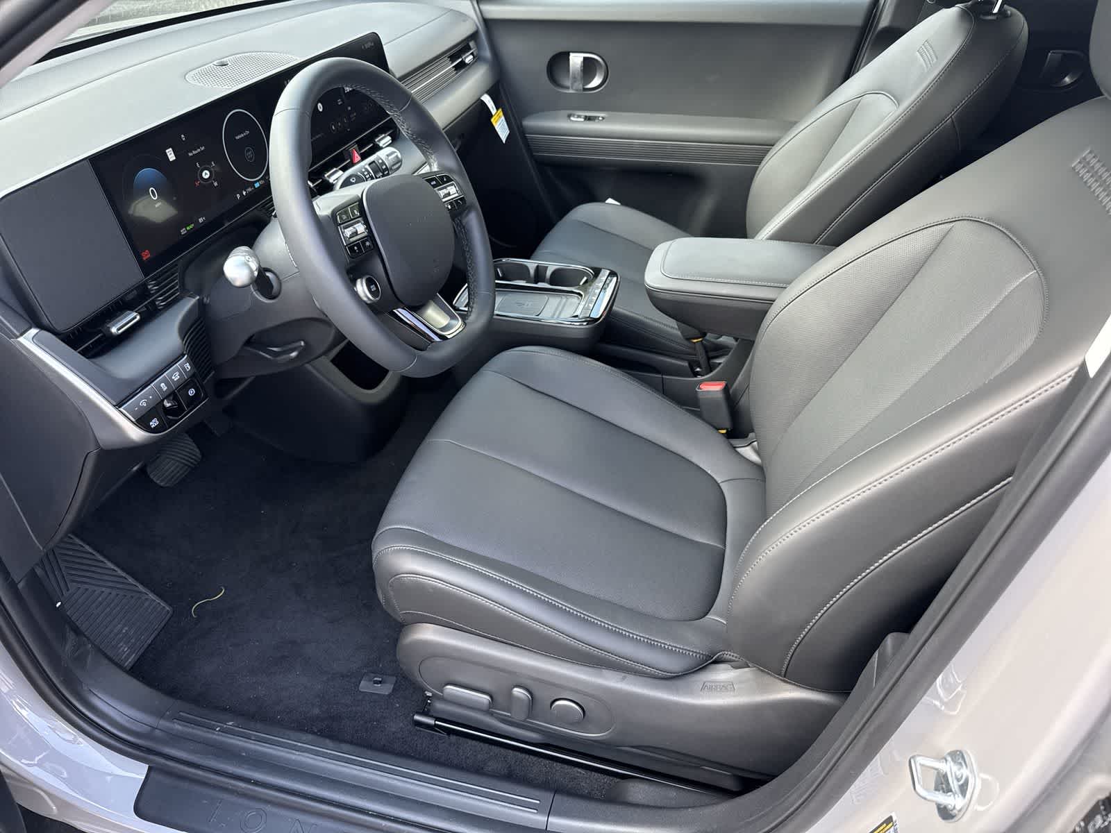 2025 Hyundai Ioniq 5 SEL 2