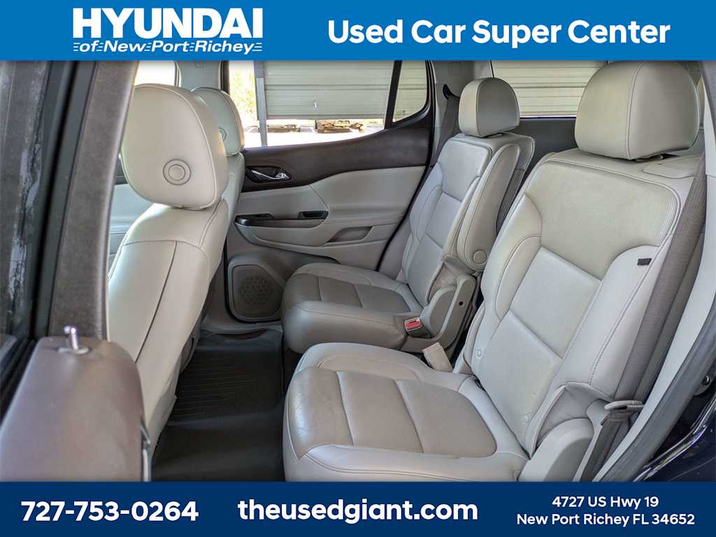 Thumbnail: 2022 GMC Acadia - 18