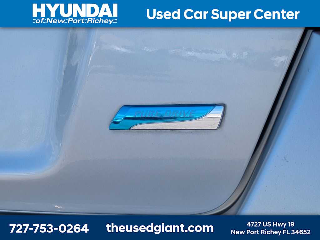 Thumbnail: 2013 Nissan Altima - 13