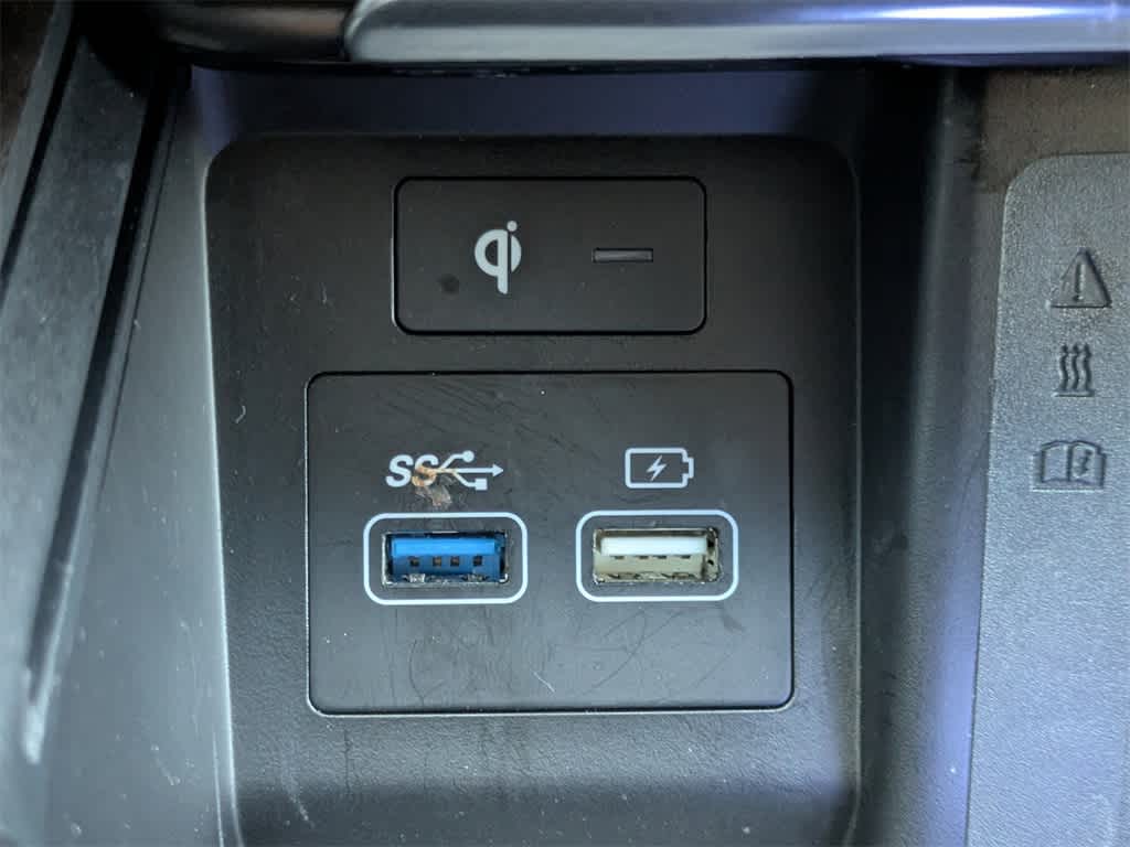 Thumbnail: 2023 Genesis GV80 - 33