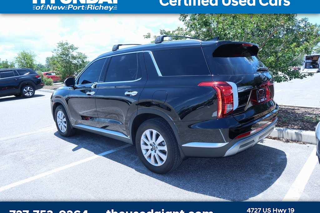 Thumbnail: 2023 Hyundai Palisade - 2