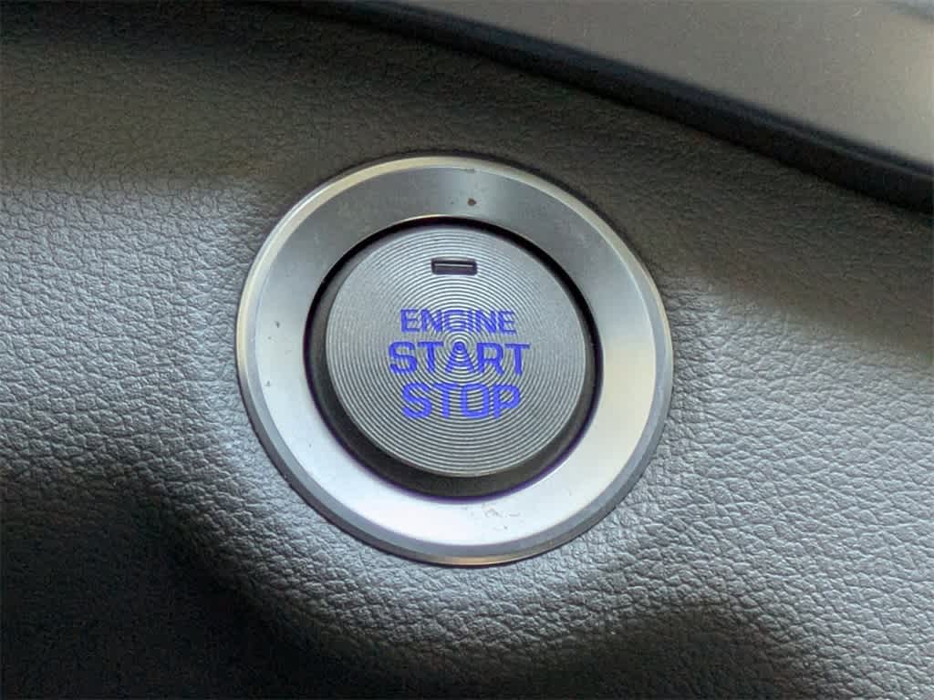 Thumbnail: 2018 Hyundai Elantra - 30