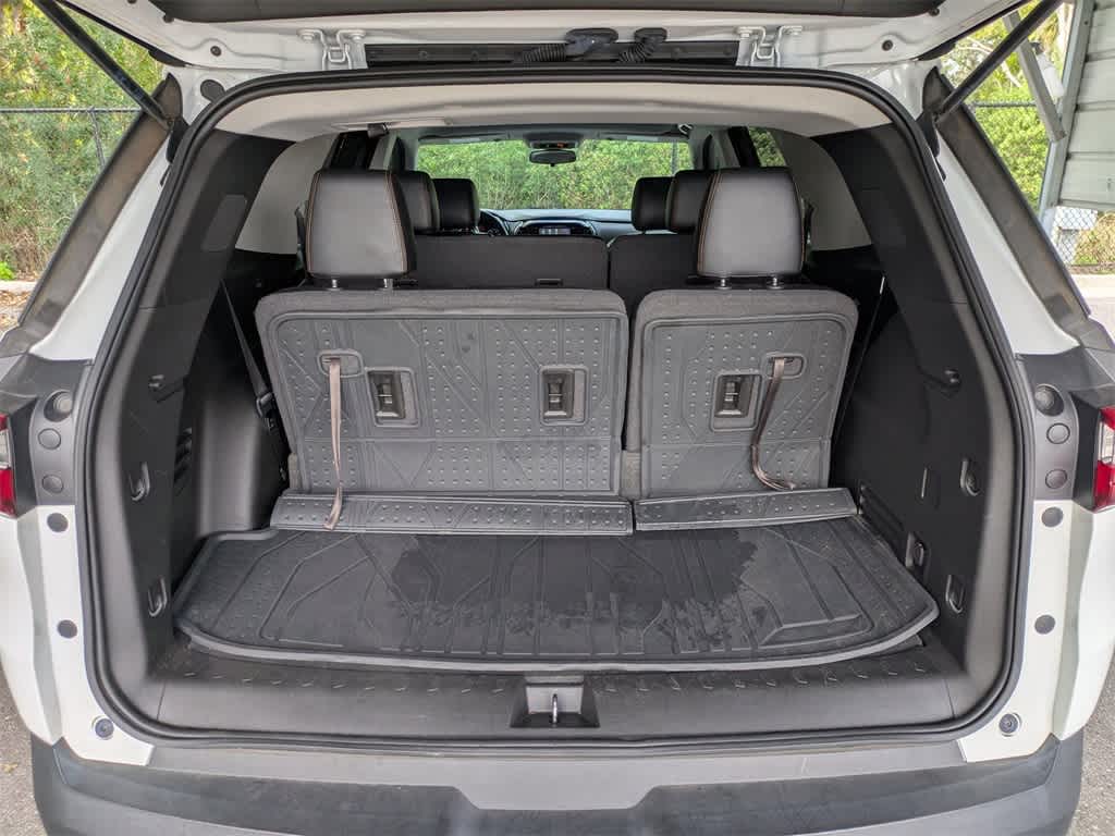 Thumbnail: 2019 Chevrolet Traverse - 12