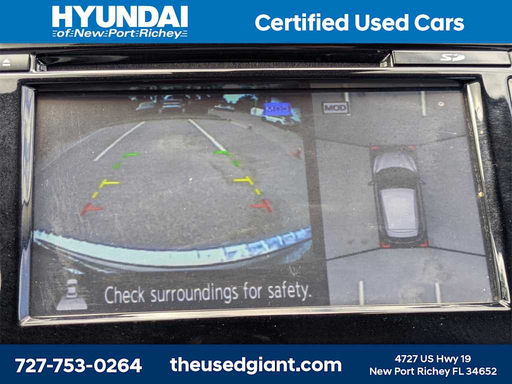 Thumbnail: 2018 Nissan Rogue Sport - 25