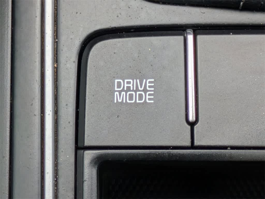 Thumbnail: 2017 Kia Sorento - 25