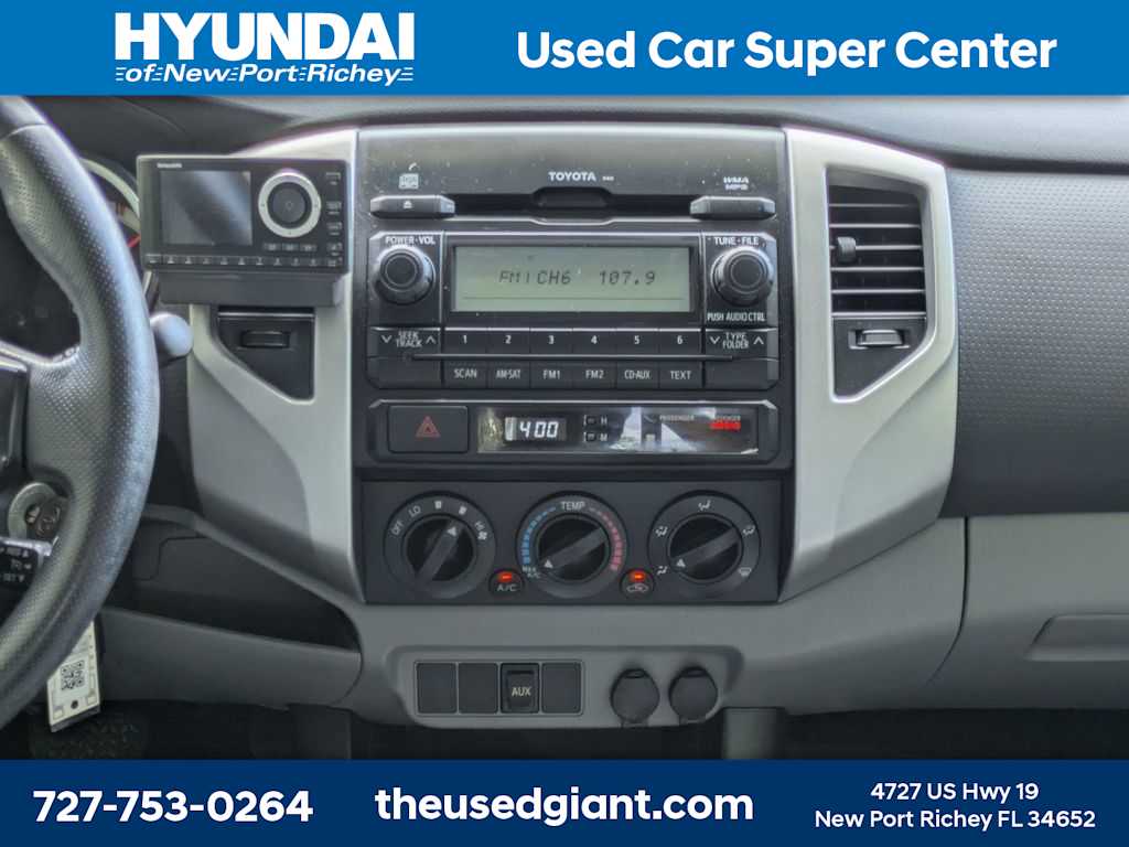 Thumbnail: 2012 Toyota Tacoma - 19