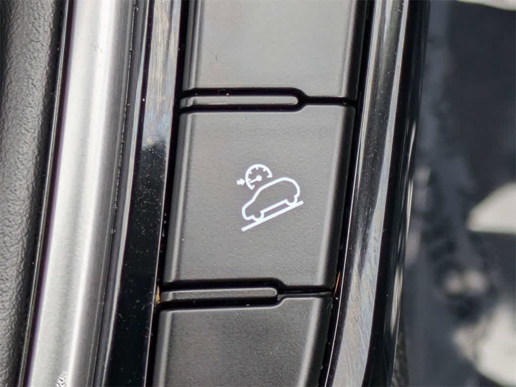 Thumbnail: 2022 Kia Seltos - 26