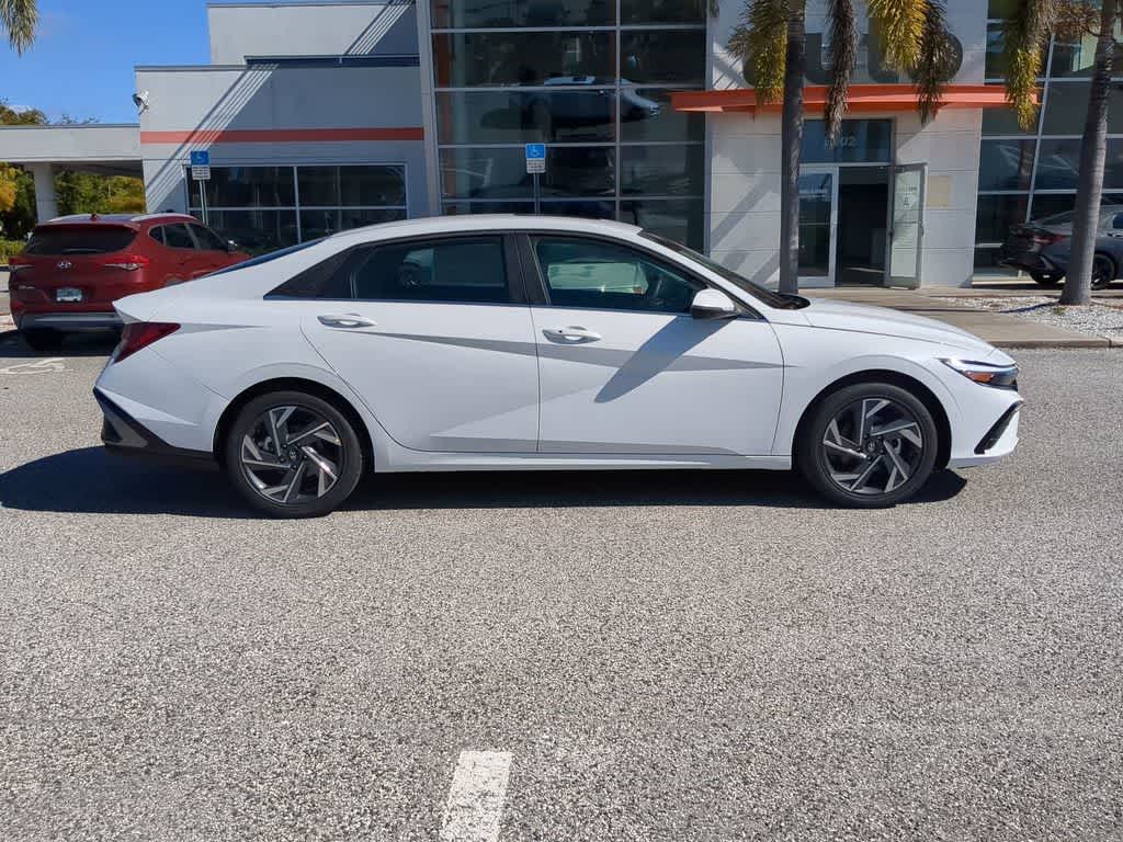 Thumbnail: 2026 Hyundai Elantra - 8