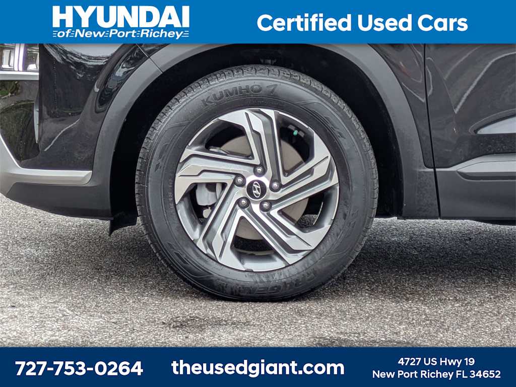 Thumbnail: 2023 Hyundai Santa Fe - 10