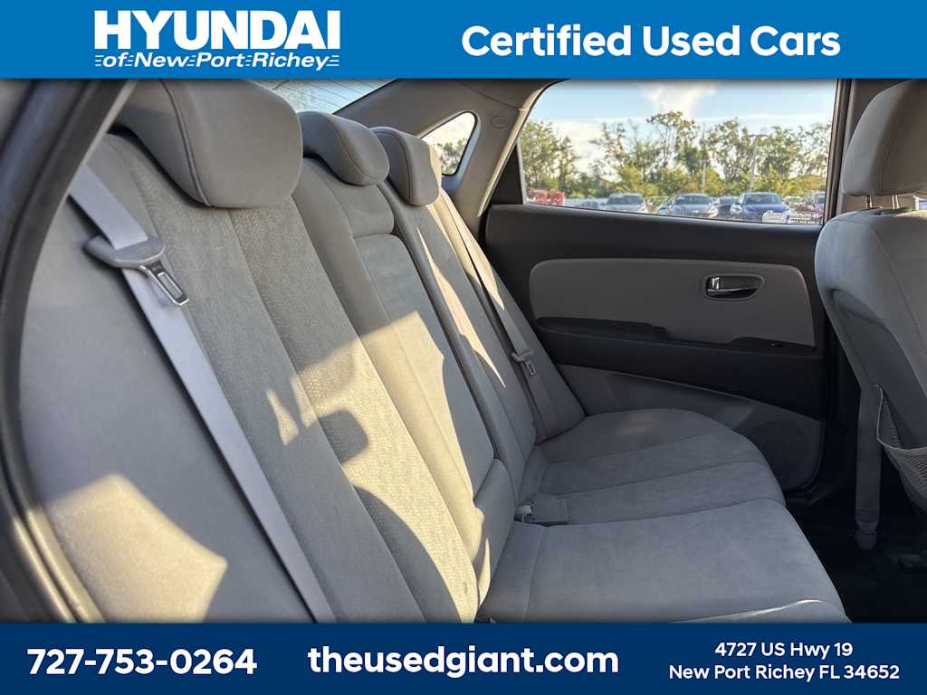 Thumbnail: 2010 Hyundai Elantra - 8