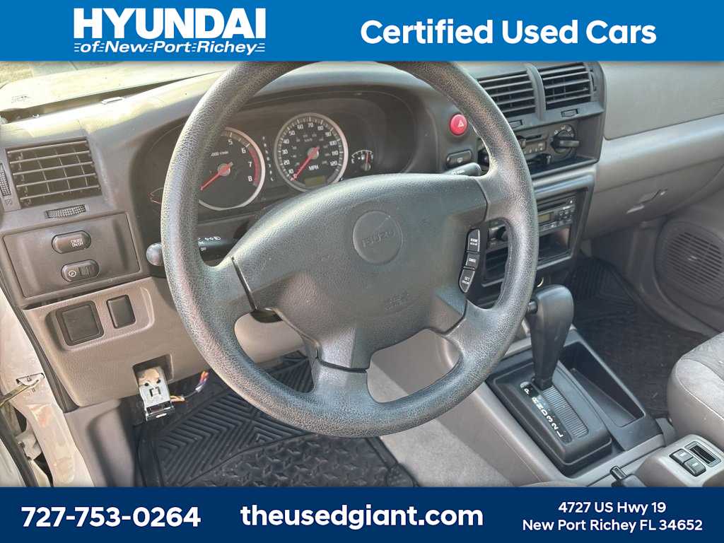 Thumbnail: 2003 Isuzu Rodeo - 4