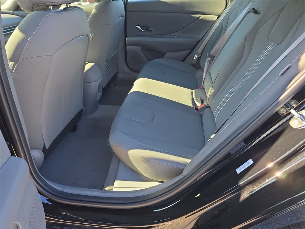 Thumbnail: 2026 Hyundai Elantra - 21