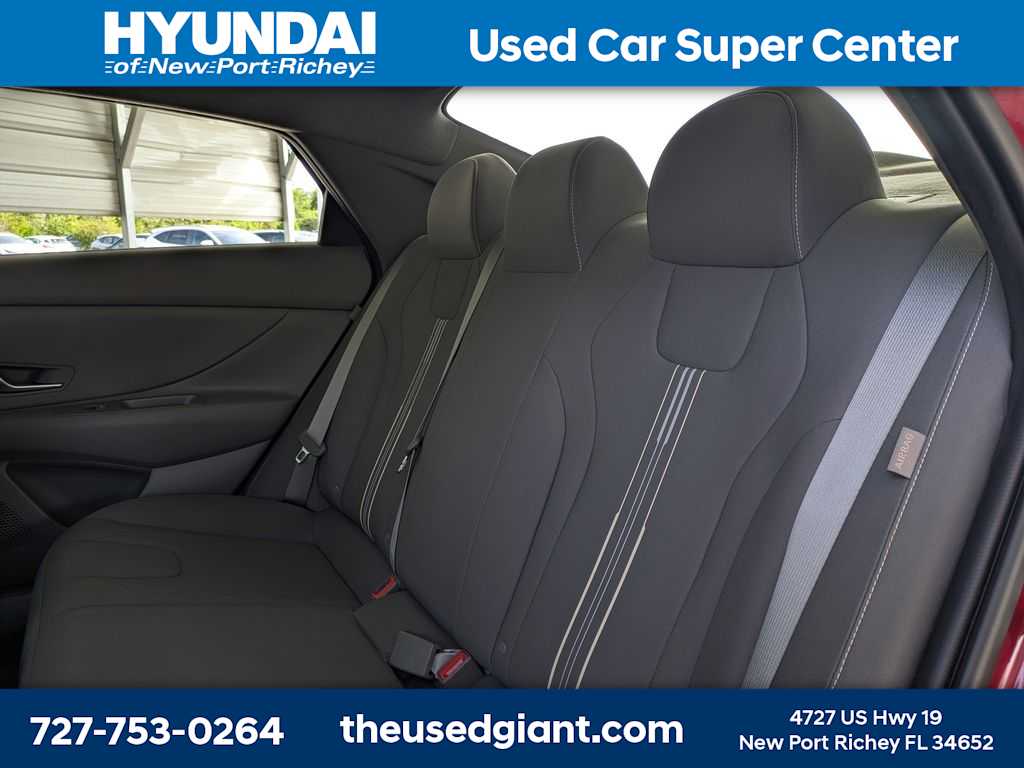 Thumbnail: 2024 Hyundai Elantra - 14