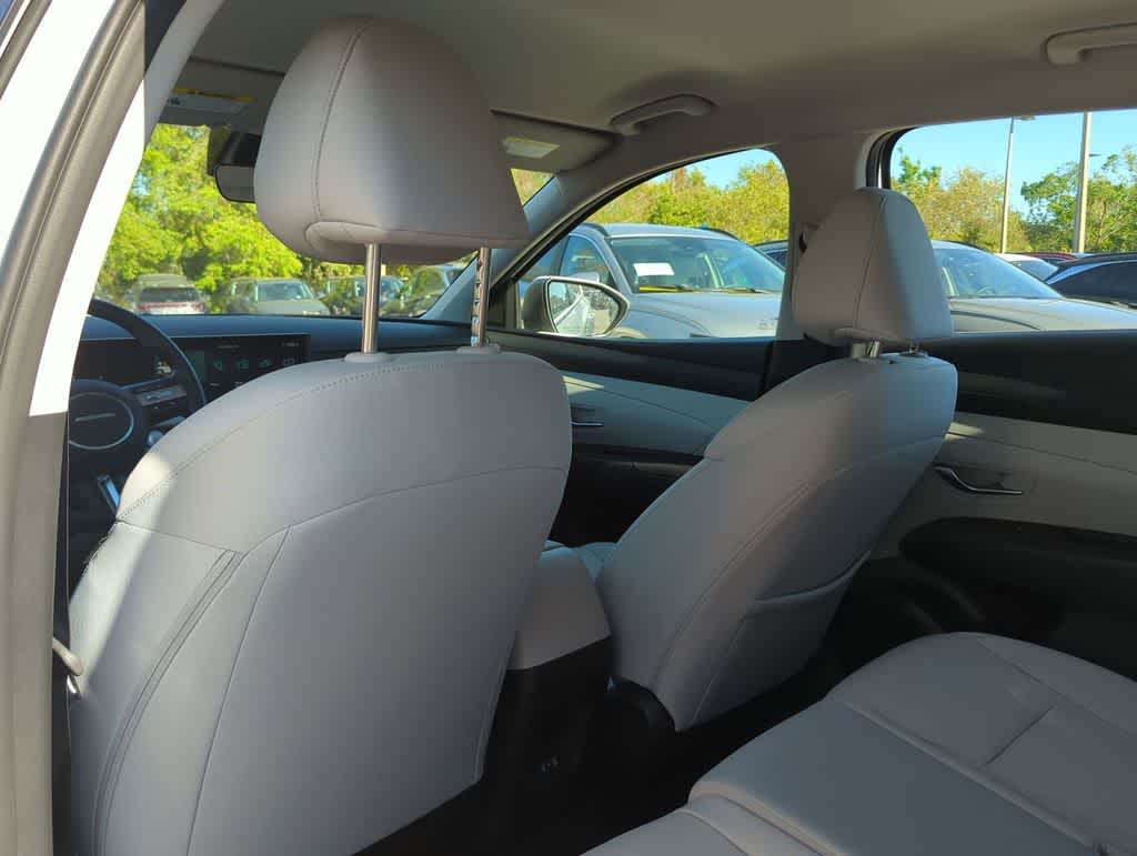 Thumbnail: 2025 Hyundai Tucson - 17