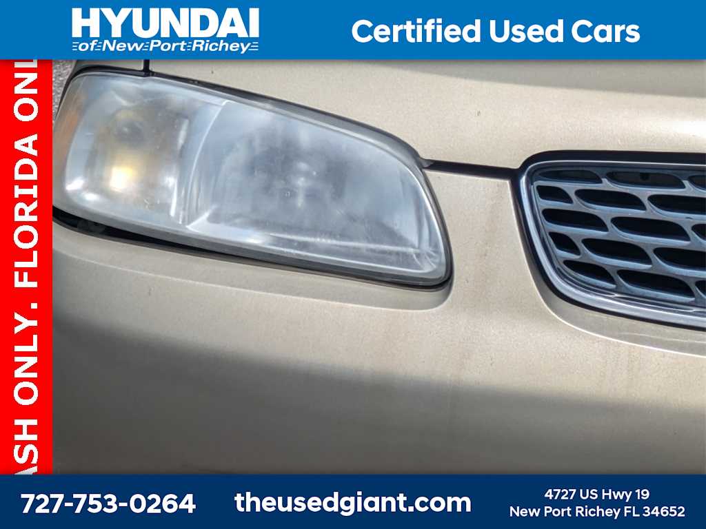 Thumbnail: 2003 Nissan Sentra - 9
