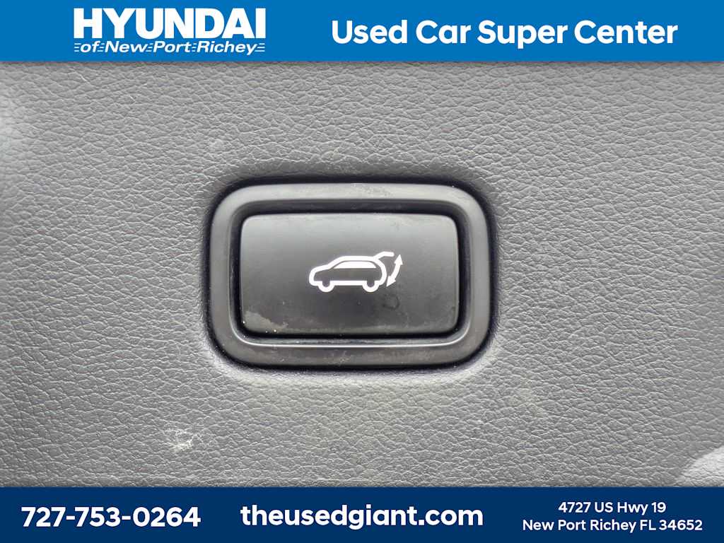 Thumbnail: 2022 Hyundai Palisade - 13