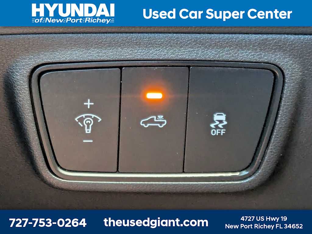 Thumbnail: 2023 Hyundai Santa Cruz - 30